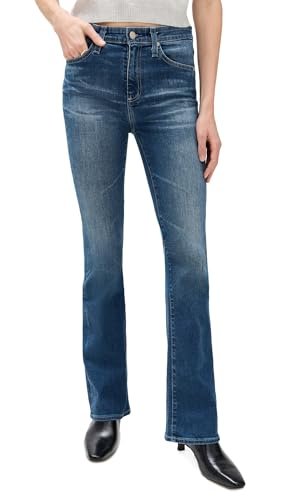 How Great-Fitting Denim Became the Backbone of Modern Casual Dressing